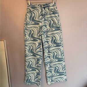 SO brand High-waisted wide-leg blue jeans unique swirl print. Size: 3 /‎ 26w